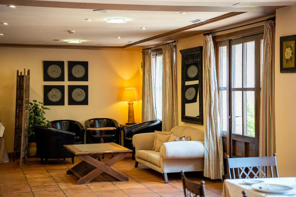 Lobby, Hotel Cigarral De Caravantes, Madrid