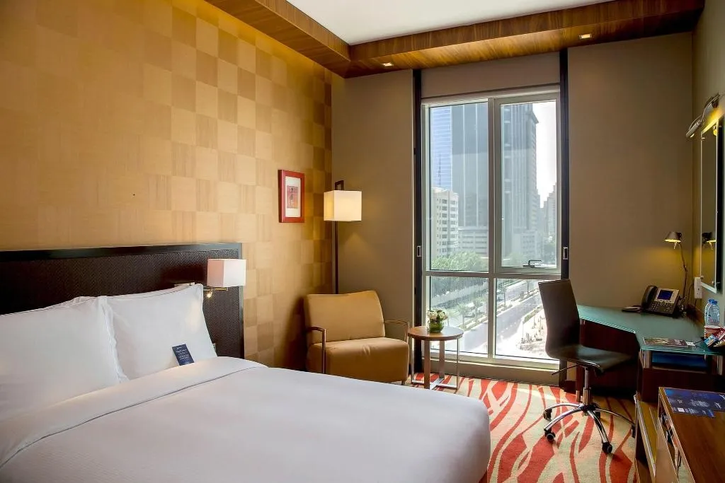 TWIN SUPERIOR Room, Radisson Blu Hotel, Dubai Media City, Dubai