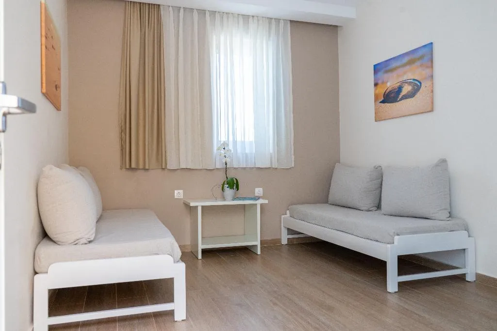 Double or Twin SUPERIOR ONE BEDROOM Room, Thalassi Hotel, Crete