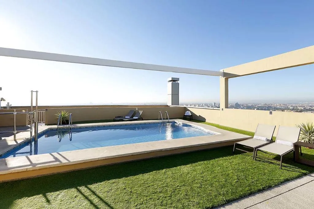 Pool, Eurostars Gran Valencia, Valencia
