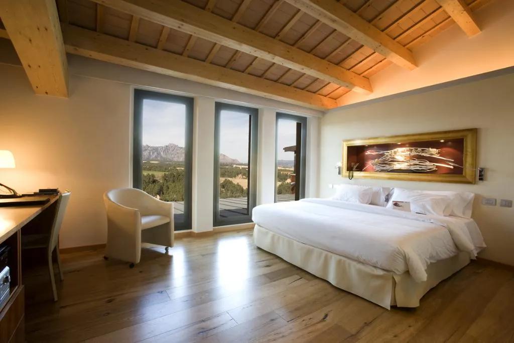 DOUBLE SUPERIOR Room, Can Bonastre Wine Resort, The Originals Relais, Barcelona