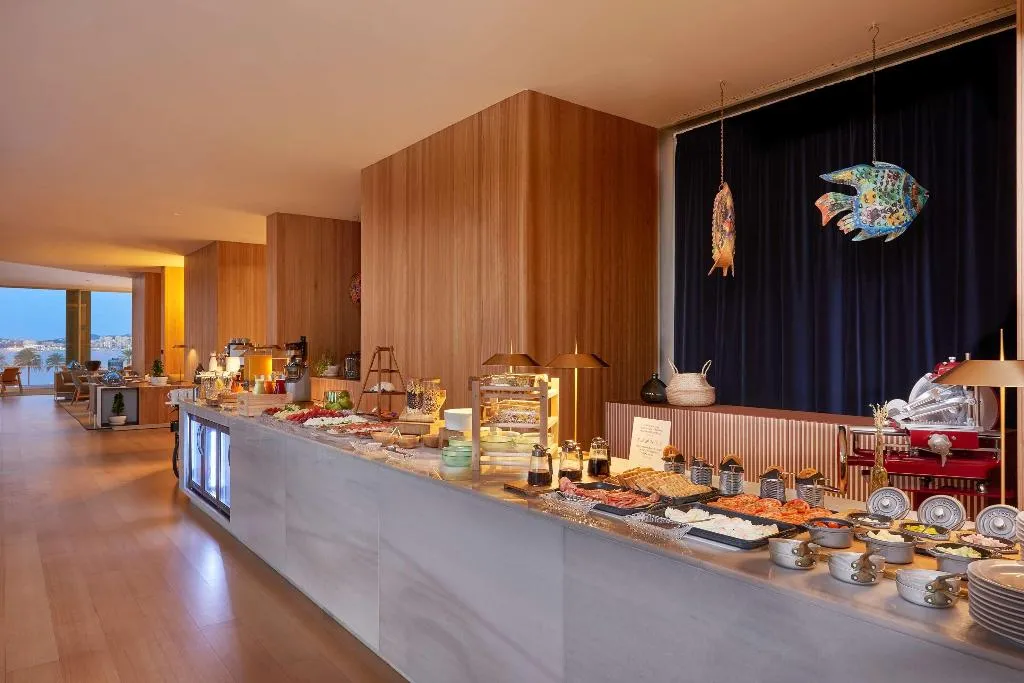 Restaurant, Melia Palma Bay, Majorca