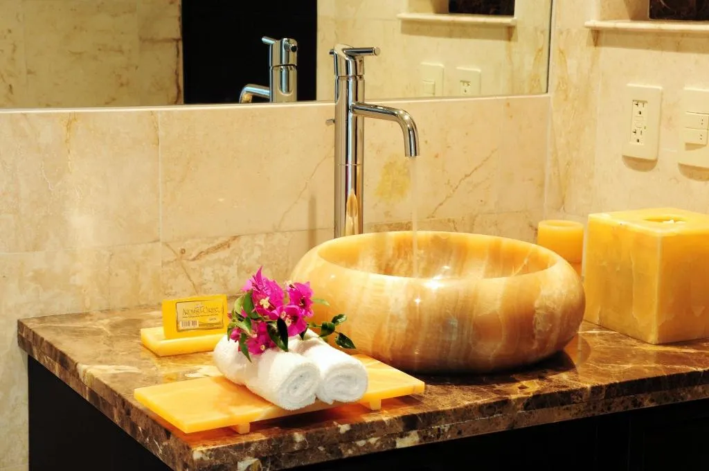 Room STANDARD Room, El Taj Ocean Front and Beachside Condo Hotel, Playa Del Carmen
