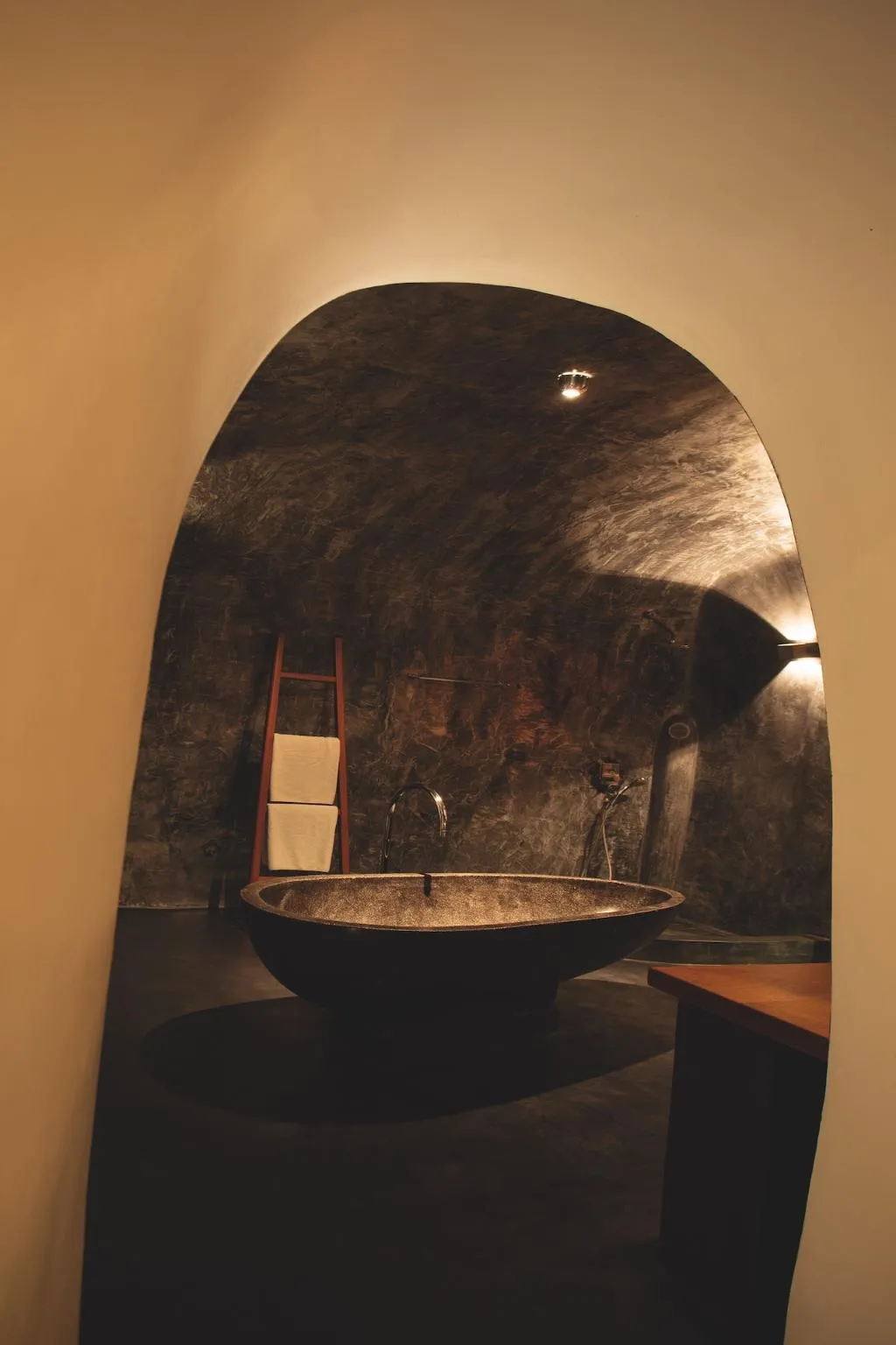 SUITE HONEYMOON Room, Remezzo Villas, Santorini