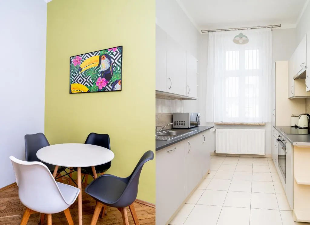 APARTMENT DELUXE TWO BEDROOM Room, 1898 Parkside Boutique Residence, Krakow