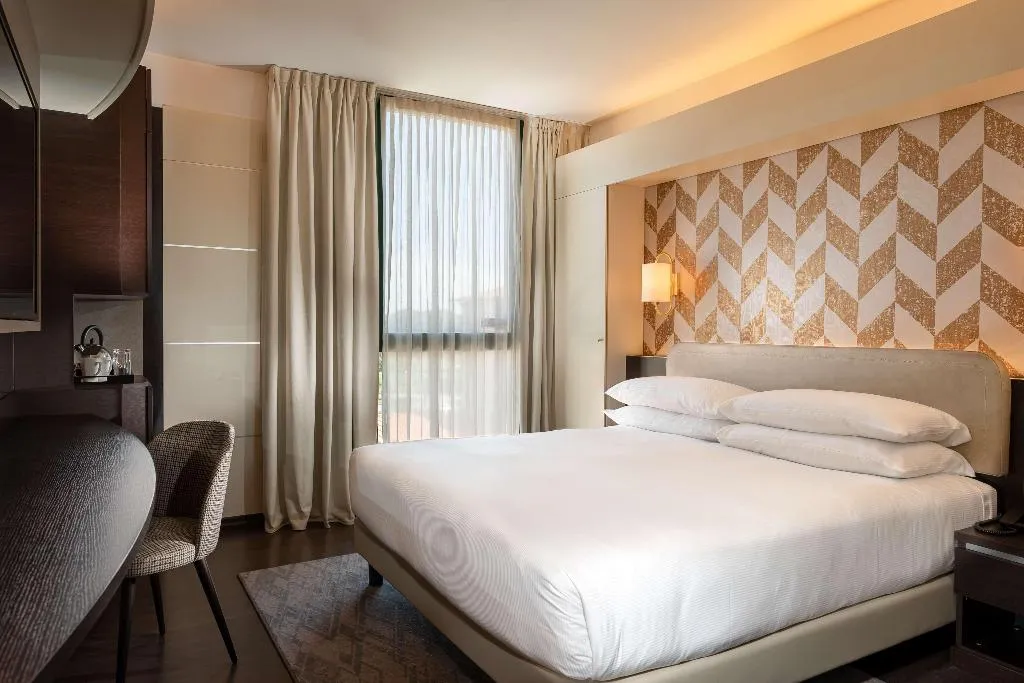 DOUBLE Accessible Room, Doubletree by Hilton Milan Malpensa Solbiate Olona, Milan