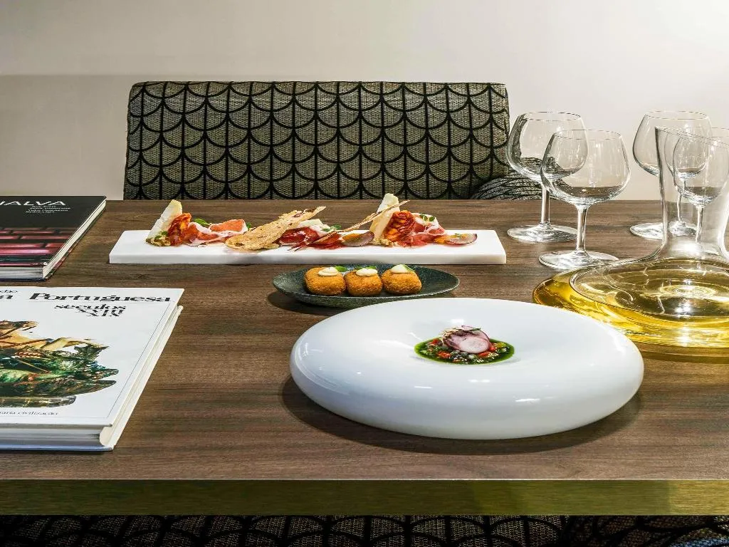 Sports and Entertainment, Sofitel Lisbon Liberdade, Lisbon