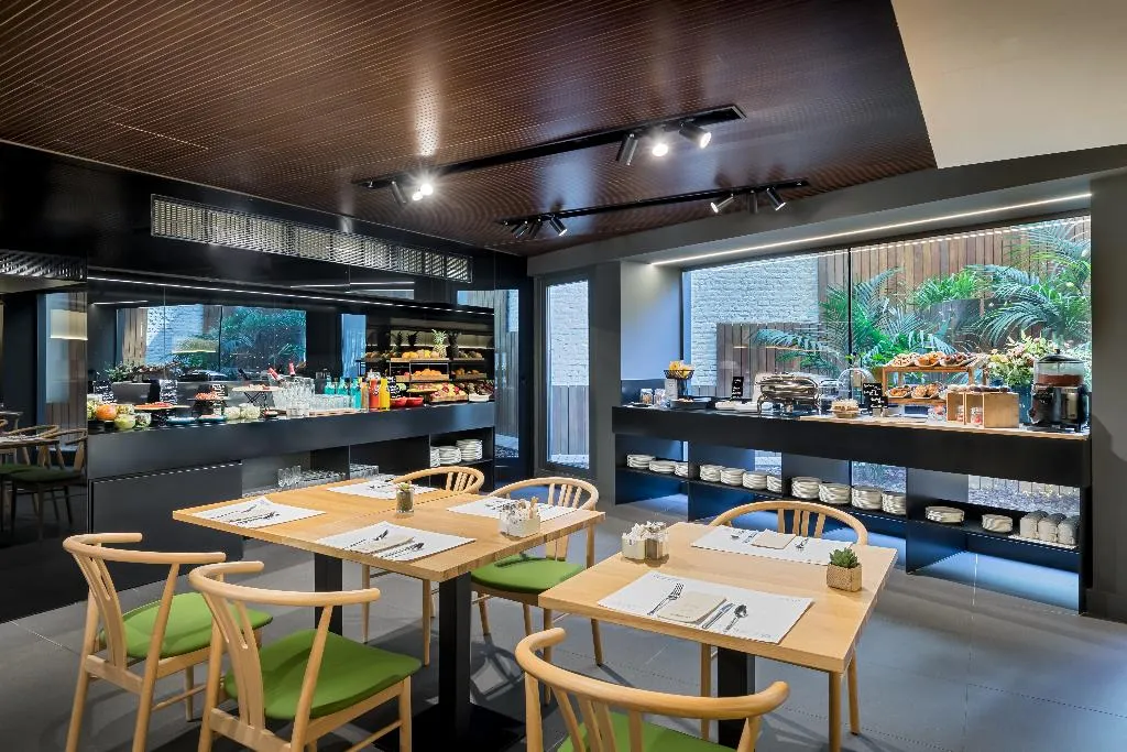 Restaurant, Occidental Diagonal 414, Barcelona