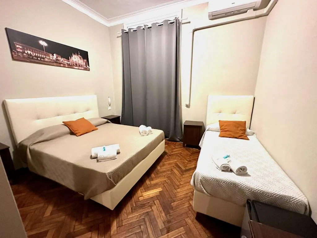 TRIPLE STANDARD Room, Hotel Carlo Goldoni, Milan