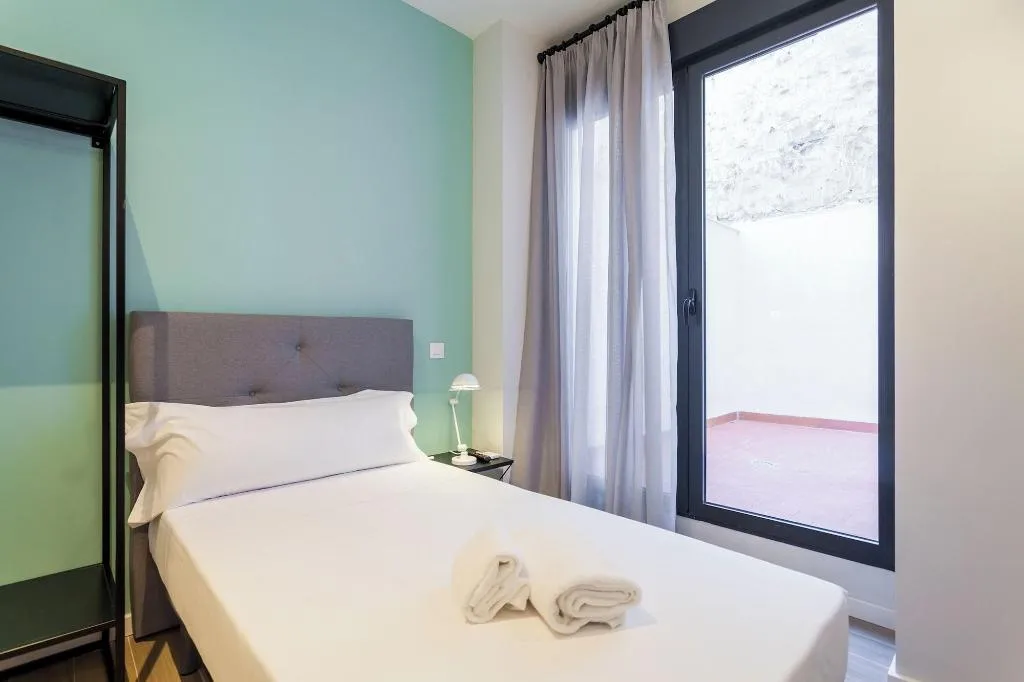 Room, Apartamentos Lã­bere Valencia Jardã­n Botã¡nico, Valencia