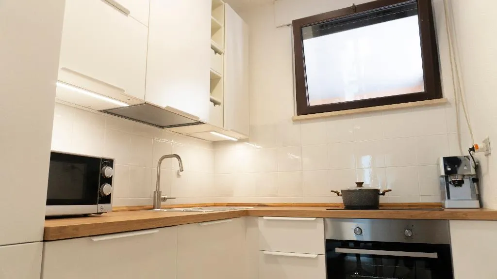 APARTMENT THREE BEDROOMS TWO BATHROOMS Room, PMS CaseVacanze Olbia, Olbia