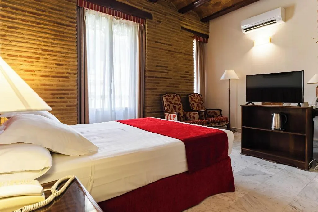 Double or Twin TWO BEDS Room, Ad Hoc Monumental, Valencia