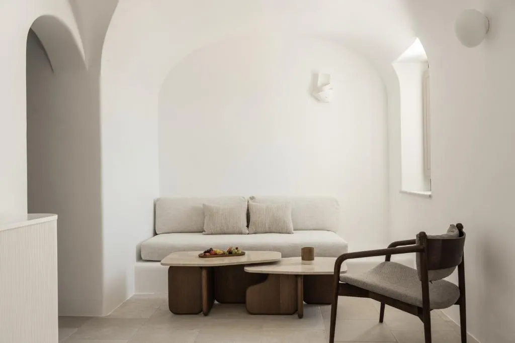 SUITE HONEYMOON Room, Canaves Ena, Santorini