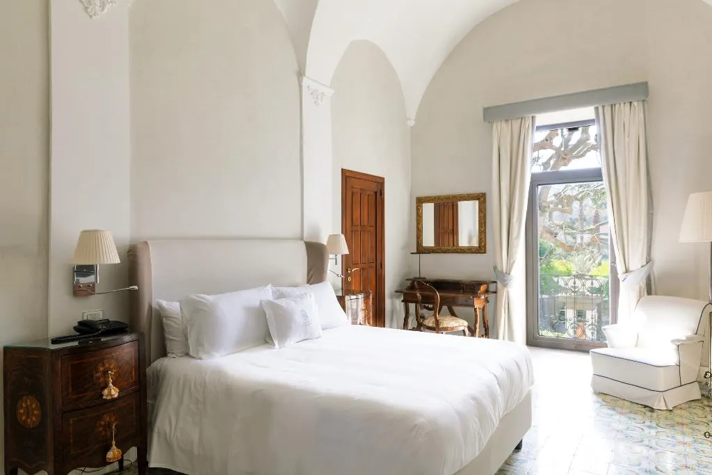 Double or Twin DELUXE Room, Grand Hotel Cocumella, Naples