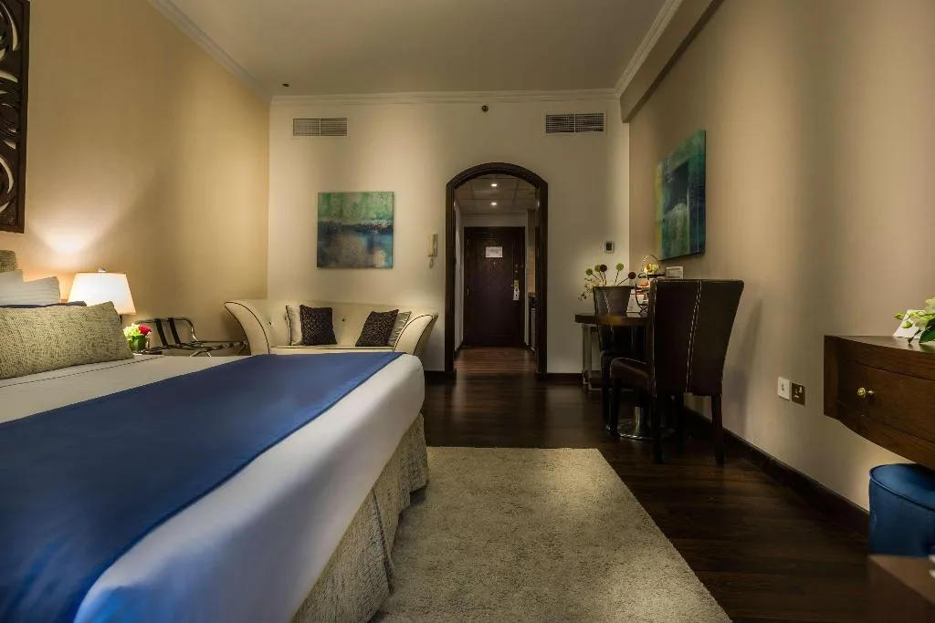 STUDIO EXECUTIVE Room, First Central Hotel Suites, Dubai