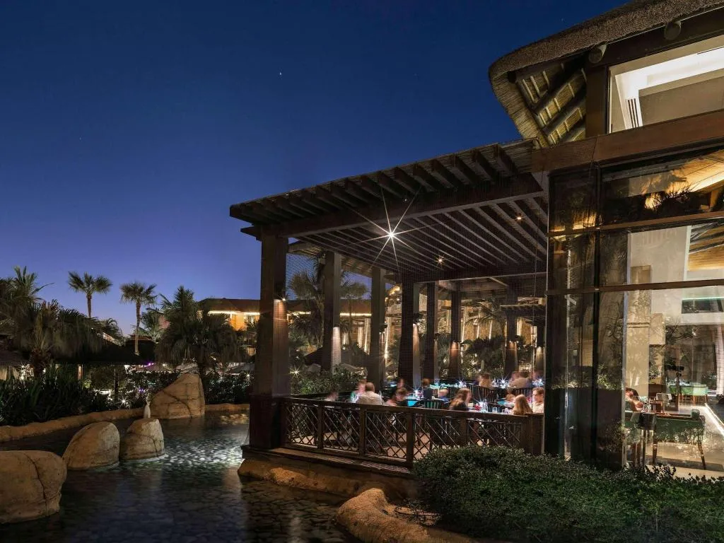 Restaurant, Sofitel Dubai The Palm, Dubai