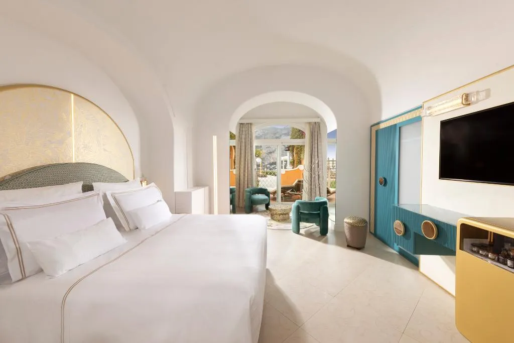 DOUBLE SUPERIOR Room, Punta Tragara, Naples
