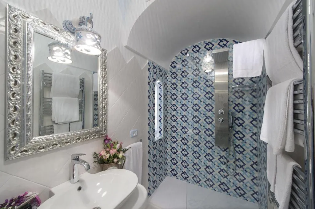 Room, B&B La Barbera, Naples