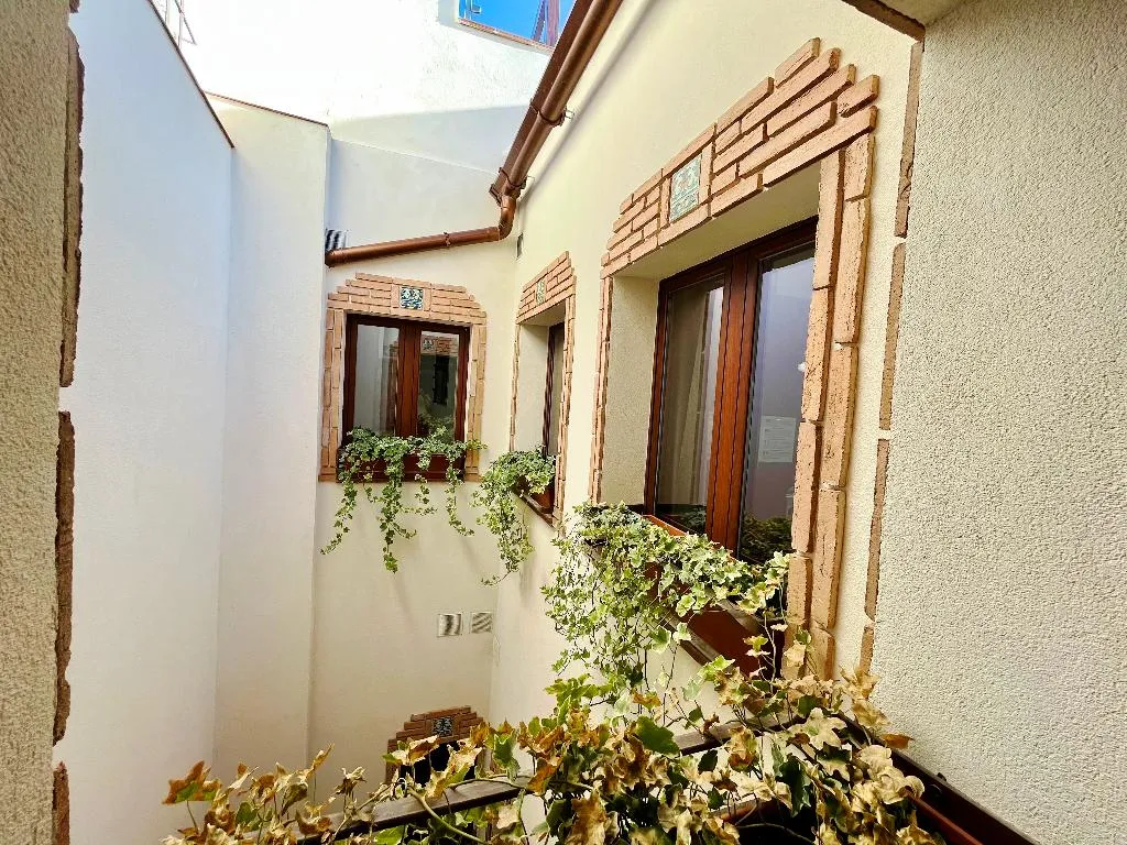 APARTMENT TWO DOUBLE BEDS Room, Cason De Los Lopez Apartments, Madrid