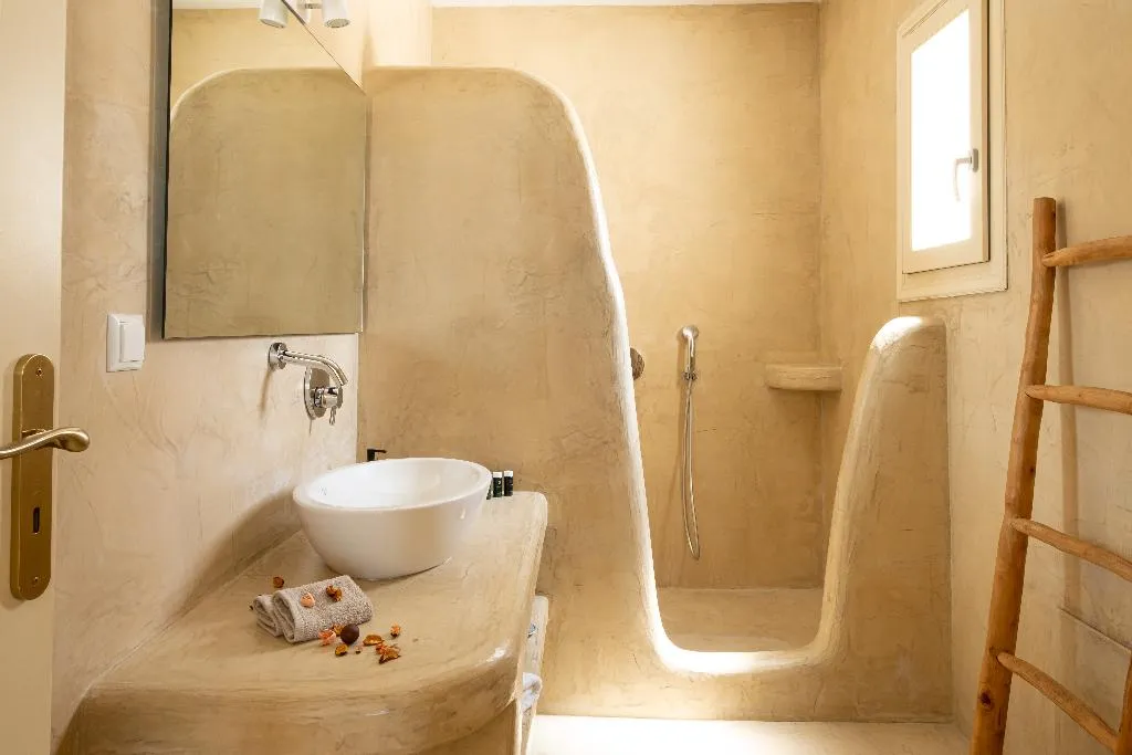 VILLA WITH PRIVATE POOL Room, White Orchid Villa, Santorini