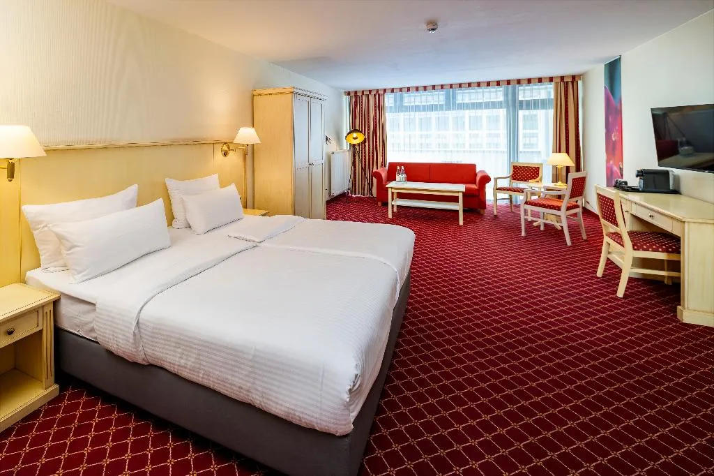 JUNIOR SUITE WITH BALCONY Room, Hotel Chateau Kurfuerstendamm, Berlin