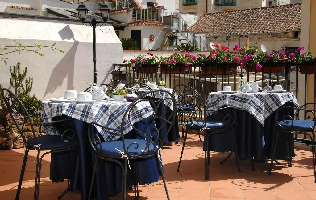 Restaurant, Hotel Antica Repubblica, Naples
