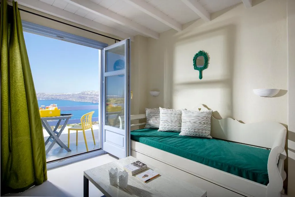 JUNIOR SUITE STANDARD Room, Earino Suites and Villas, Santorini