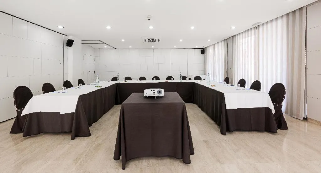 Conferences, NH Castellón Mindoro, Valencia