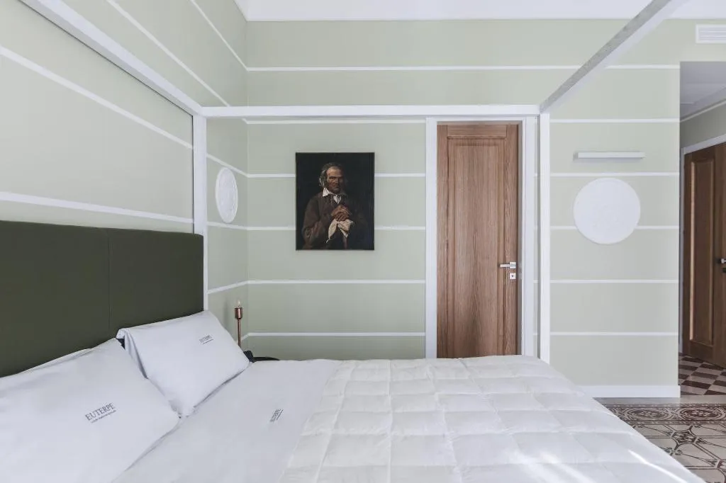 Room, Euterpe L.H.T., Catania