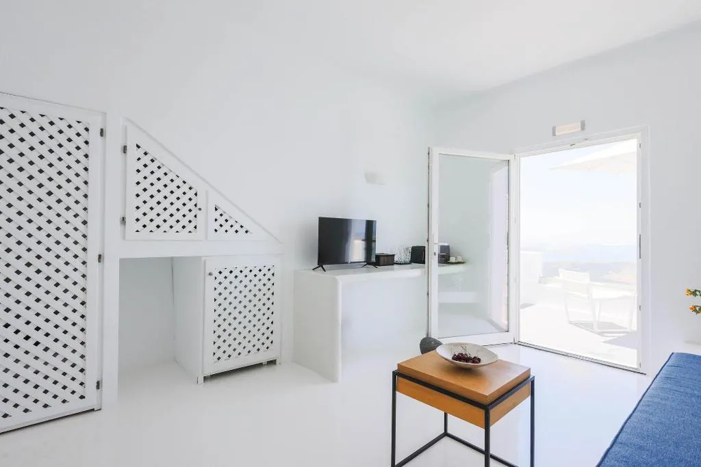Room, Aeifos Boutique Hotel, Santorini