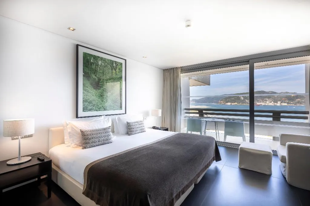 Double or Twin SUPERIOR Room, Troia Design Hotel, Lisbon