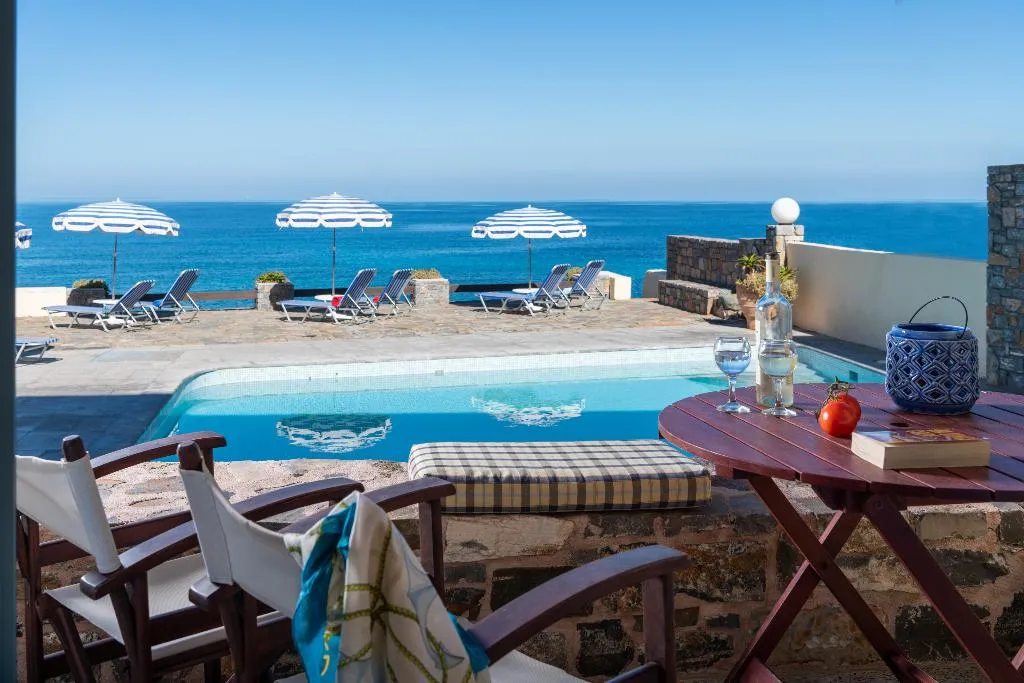 APARTMENT SEA FRONT Room, Porto Sisi Hotel Apartments, Crete