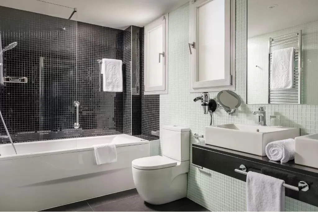 DOUBLE SINGLE USE PREMIUM Room, Dorma Plaza Catalunya, Barcelona