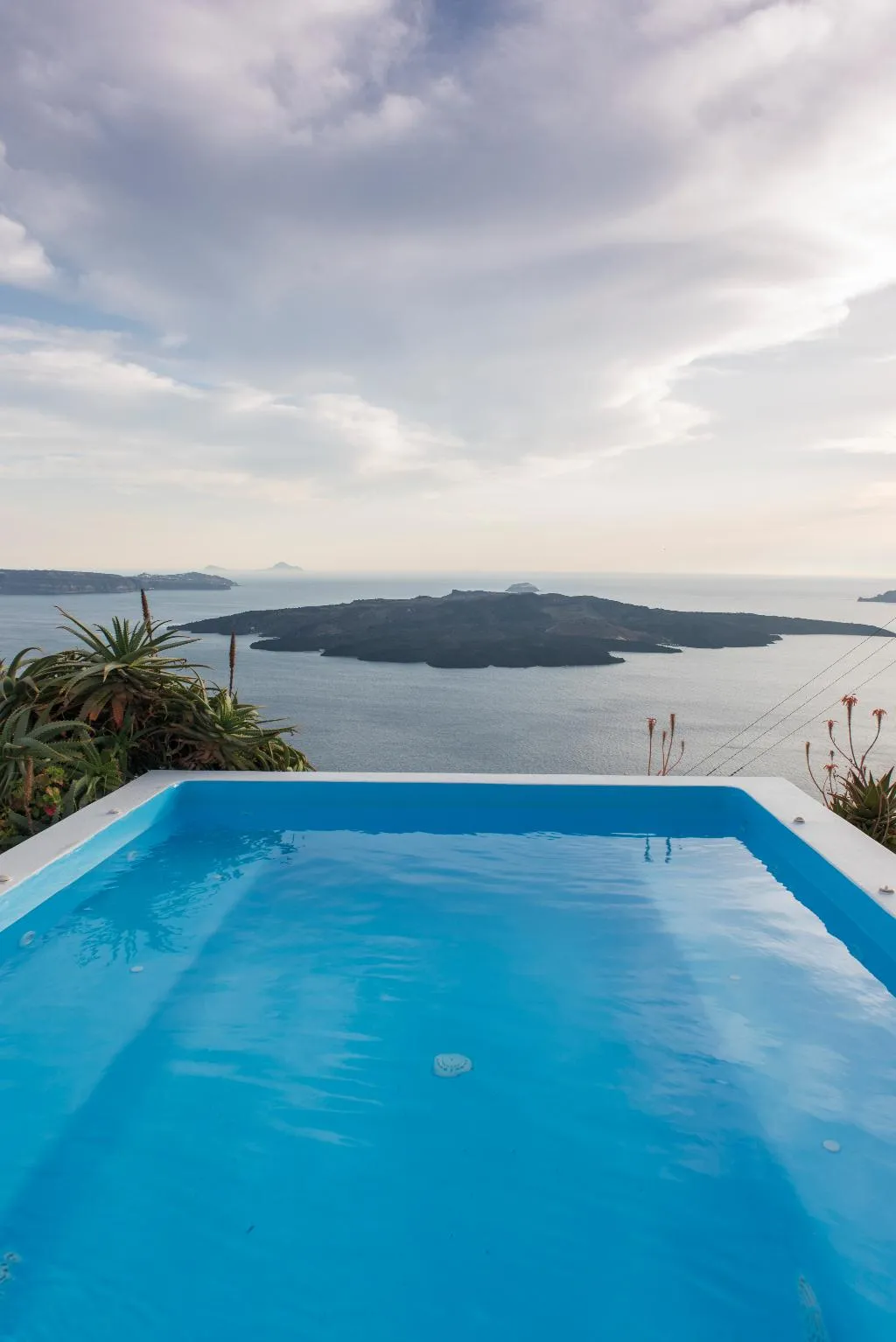 Pool, Kastro Suites, Santorini