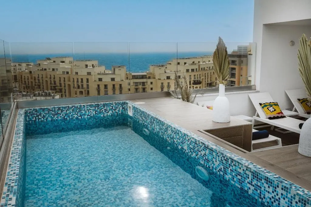Sports and Entertainment, Flamingo Hotel Malta, Malta
