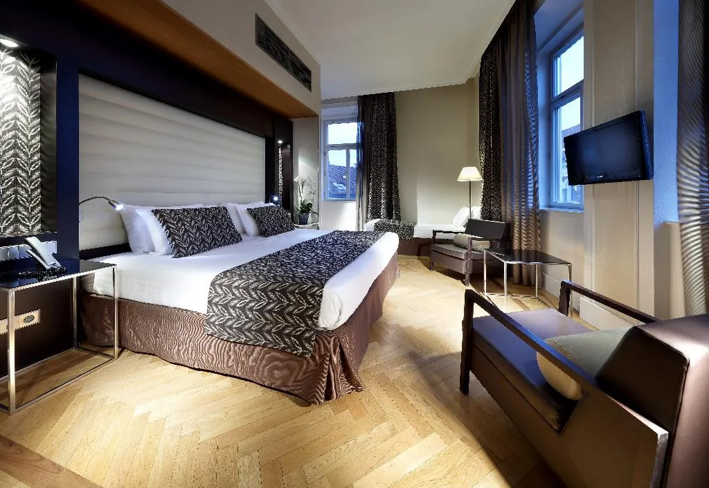 DOUBLE STANDARD Room, Eurostars Thalia, Prague