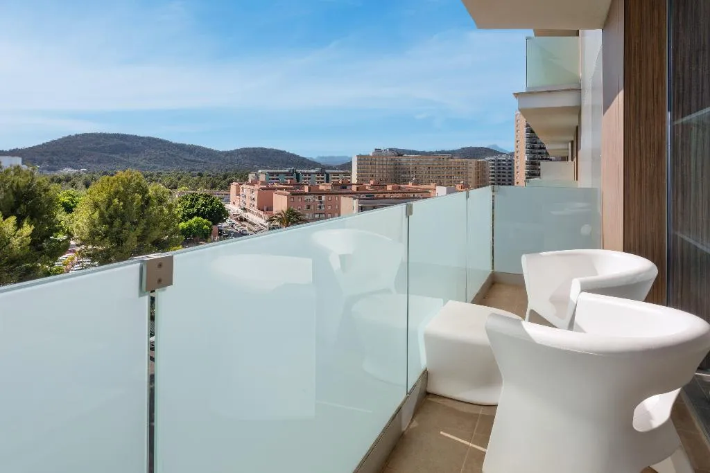 DOUBLE STANDARD Room, Melia South Beach, Majorca