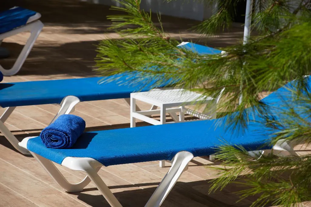 Pool, Hotel Joan Miro Museum, Majorca