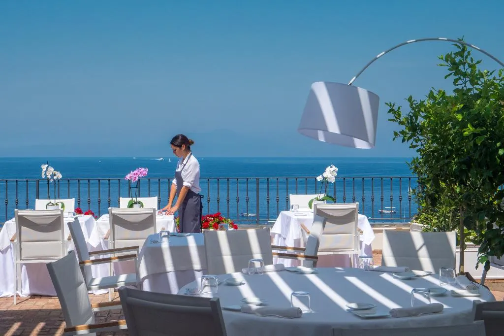 Restaurant, Relais Maresca Luxury Small Hotel, Naples