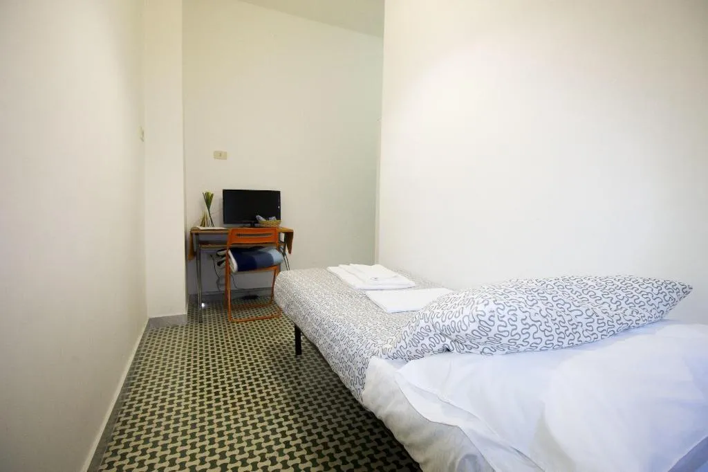 Room, Guest House Furio Camillo, Naples