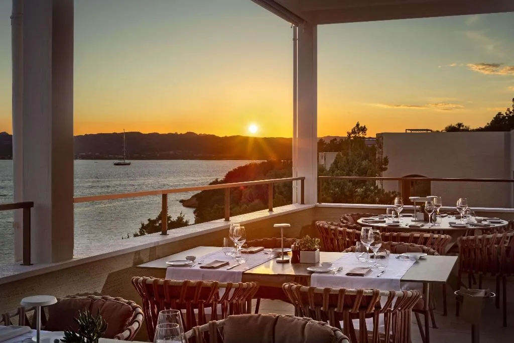 Restaurant, 7pines Resort Sardinia Destination By Hyatt, Olbia