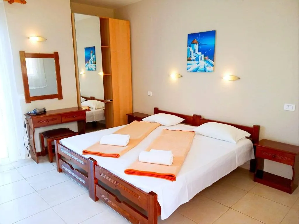 STUDIO STANDARD Room, Oskars Studios & Apartments, Kefallinia