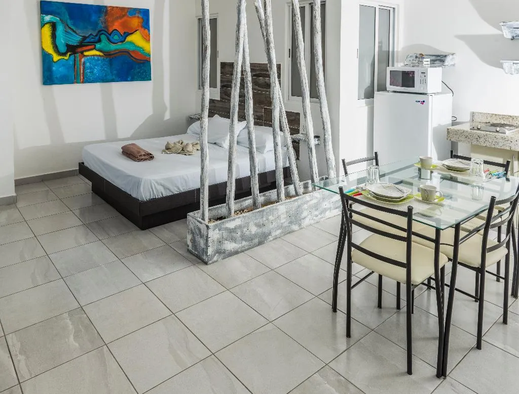 STUDIO POOL VIEW Room, Suite 24, Playa Del Carmen
