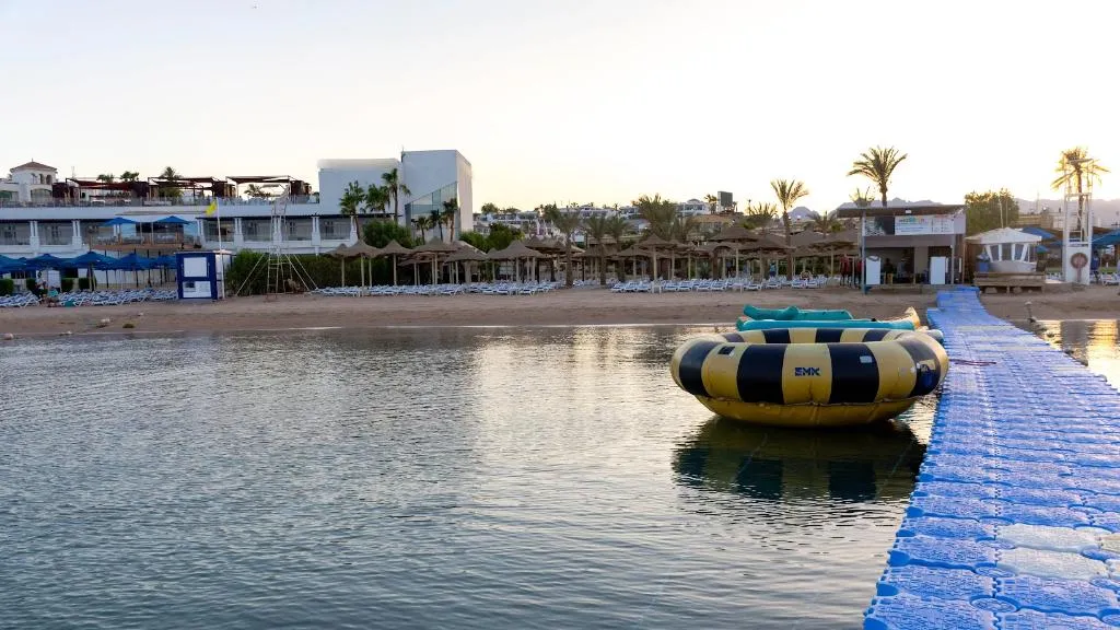 Beach, Cataract Sharm Resort, Red Sea Riviera