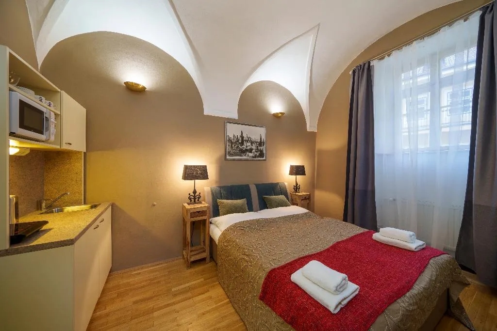 STUDIO STANDARD Room, Old Town - Aparthotel Michalska, Prague