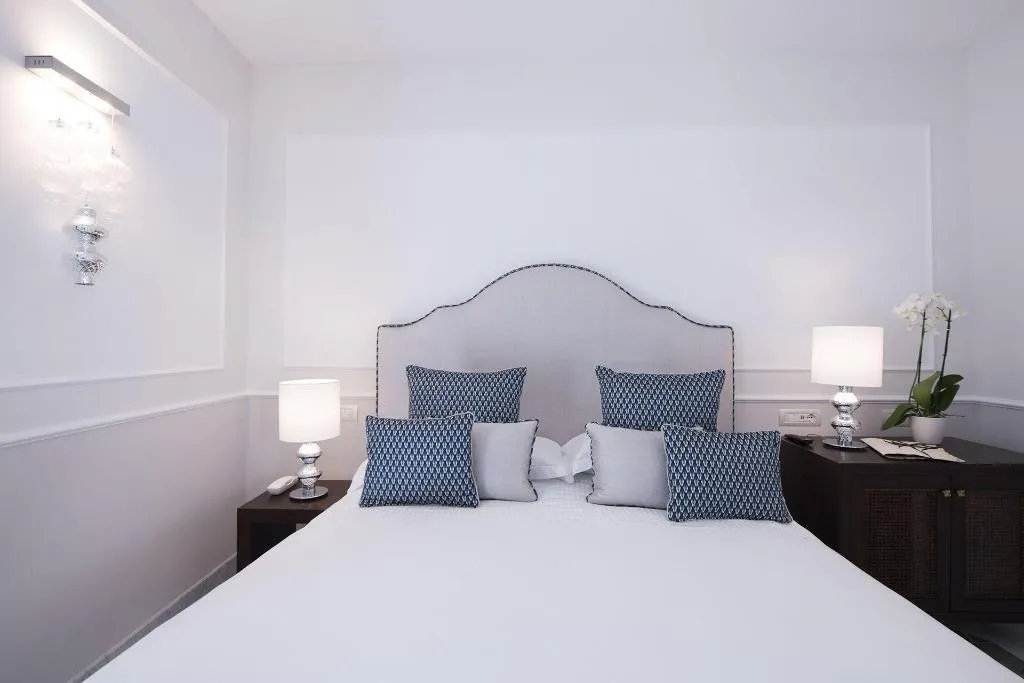 Room, La Bambagina, Naples
