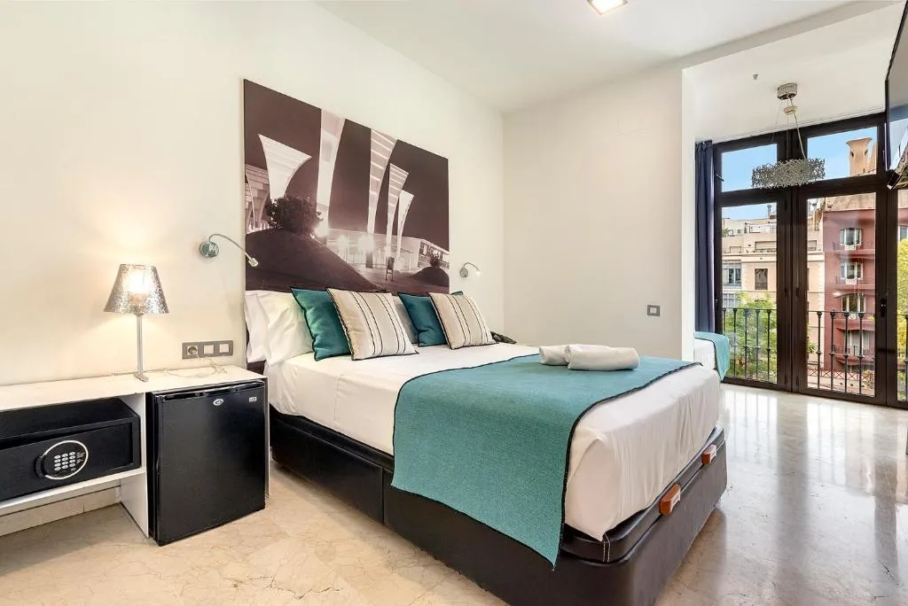 DOUBLE SUPERIOR Room, Hotel Limonaia, Barcelona