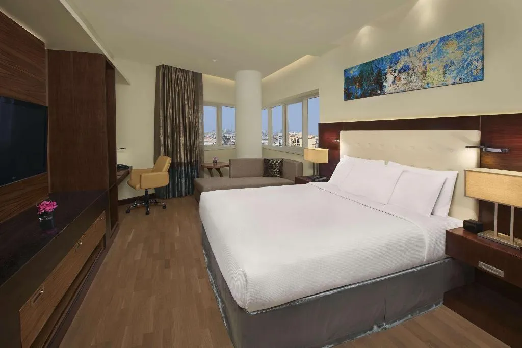 Room, DoubleTree by Hilton Hotel & Residences Dubai Al B, Dubai