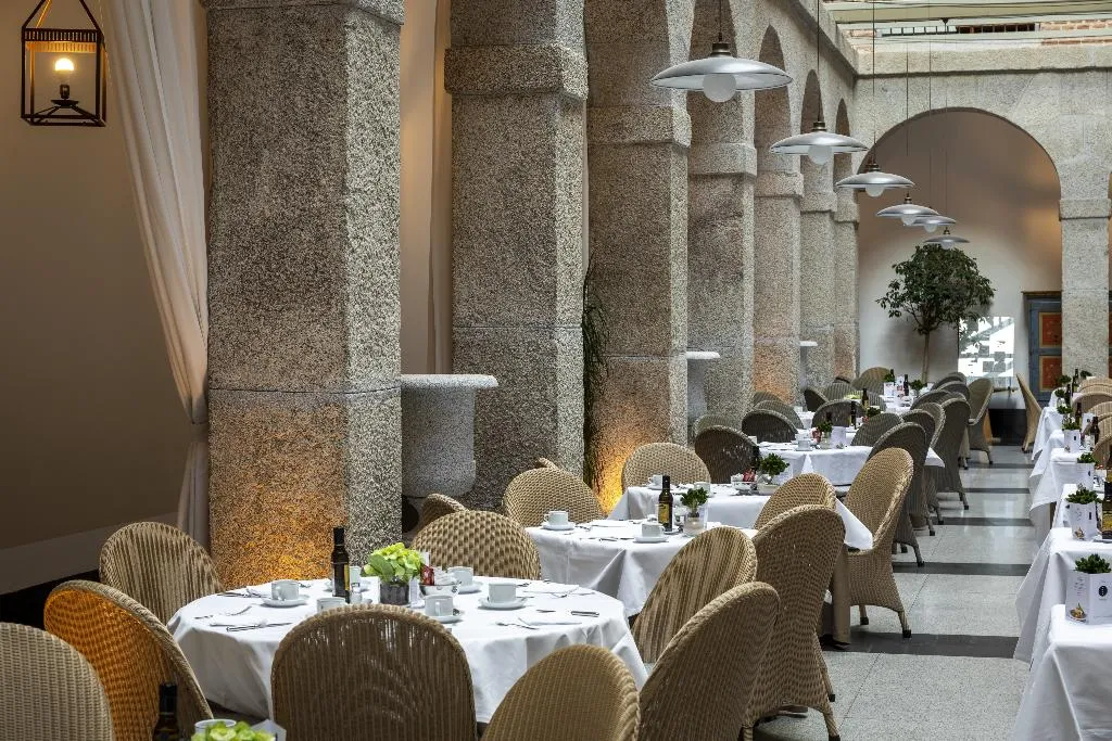 Restaurant, Parador de la Granja, Madrid