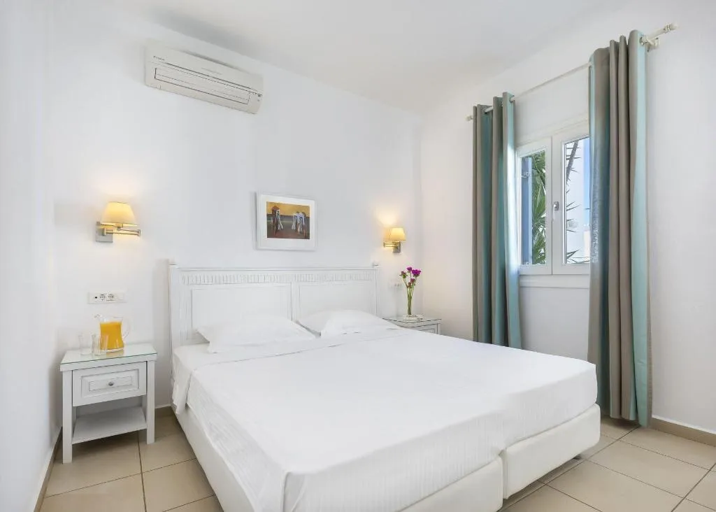 Room, Carbonaki Hotel, Mykonos